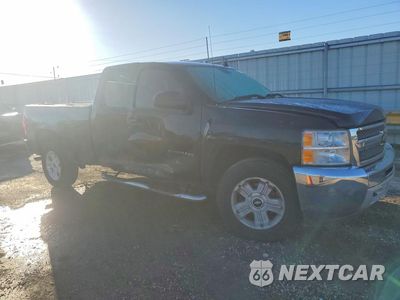 Czwarte zdjęcie samochodu z boku: 2013 CHEVROLET SILVERADO K1500 LT VIN:1GCRKSE76DZ159920 - miniatura