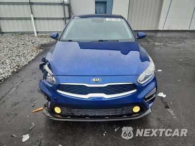 Piąte zdjęcie samochodu w środku: 2021 KIA FORTE LXS VIN:3KPF24ADXME347443 - miniatura