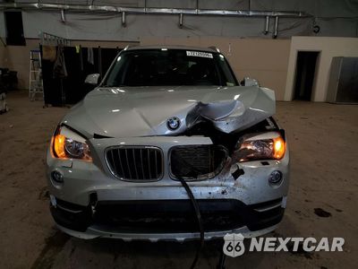 Piąte zdjęcie samochodu w środku: 2015 BMW X1 XDRIVE28I VIN:WBAVL1C58FVY28316 - miniatura