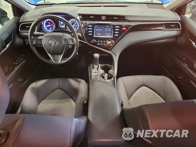 Zdjęcie 8 z 12 samochodu: 2019 TOYOTA CAMRY LE VIN:4T1B11HK9KU279537 - miniatura
