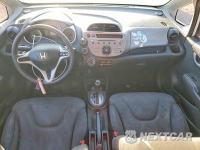 Zdjęcie 8 z 12 samochodu: 2010 HONDA FIT SPORT VIN:JHMGE8H45AC023259 - miniatura