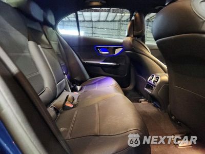 Zdjęcie 10 z 13 samochodu: 2022 MERCEDES-BENZ C 300 VIN:W1KAF4GB0NR047457 - miniatura