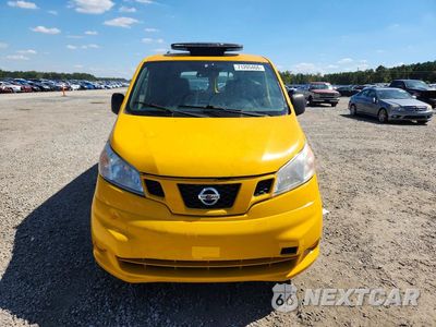 Piąte zdjęcie samochodu w środku: 2014 NISSAN NV200 TAXI VIN:3N8CM0JT3EK690552 - miniatura