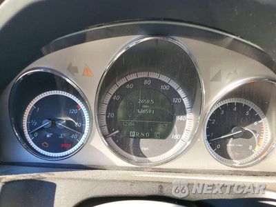 Zdjęcie 9 z 12 samochodu: 2010 MERCEDES-BENZ C 300 VIN:WDDGF5EBXAR104261 - miniatura