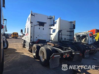 Drugie zdjęcie samochodu z przodu: 2018 FREIGHTLINER CASCADIA 125 VIN:1FUJGLDR8JLJJ7179 - miniatura