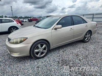 2006 TOYOTA CAMRY SE 4T1BA32K96U093135 - główne zdjęcie licytacji z USA - miniatura