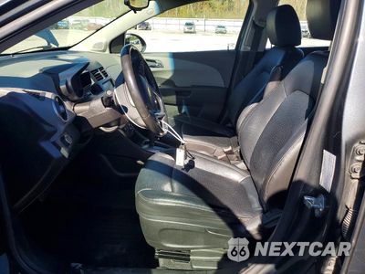Zdjęcie 7 z 12 samochodu: 2013 CHEVROLET SONIC LTZ VIN:1G1JE6SG7D4202960 - miniatura