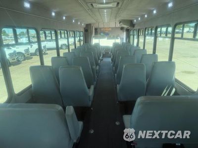 Zdjęcie 12 z 14 samochodu: 2015 FREIGHTLINER CHASSIS S-2 VIN:4UZADSDT6FCGS0091 - miniatura