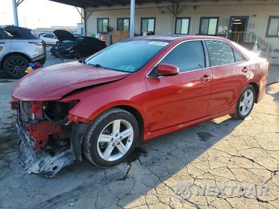 2013 TOYOTA CAMRY SE 4T1BF1FK3DU707450 - główne zdjęcie licytacji z USA - miniatura