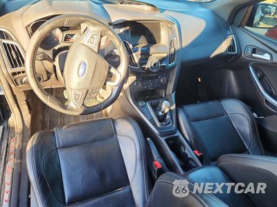 Zdjęcie 8 z 12 samochodu: 2015 FORD FOCUS ST VIN:1FADP3L90FL235925 - miniatura