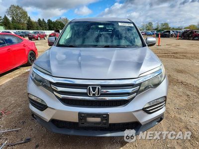 Piąte zdjęcie samochodu w środku: 2018 HONDA PILOT EX VIN:5FNYF6H37JB014502 - miniatura