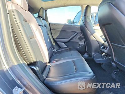 Zdjęcie 10 z 12 samochodu: 2020 TESLA MODEL Y VIN:5YJYGDEE7LF048563 - miniatura