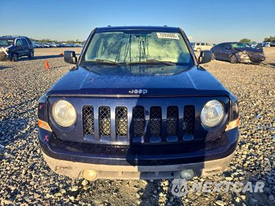 Piąte zdjęcie samochodu w środku: 2015 JEEP PATRIOT SPORT VIN:1C4NJPBBXFD204218 - miniatura