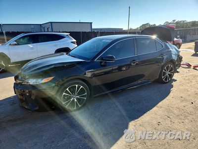 2018 TOYOTA CAMRY HYBRID SE 4T1B21HK4JU003438 - główne zdjęcie licytacji z USA - miniatura
