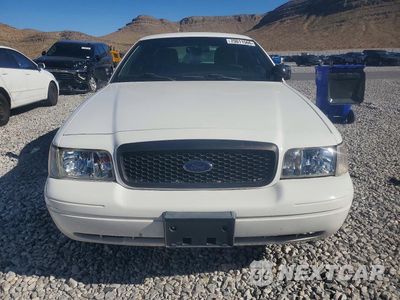 Piąte zdjęcie samochodu w środku: 2011 FORD CROWN VICTORIA POLICE INTERCEPTOR VIN:2FABP7BV7BX152065 - miniatura