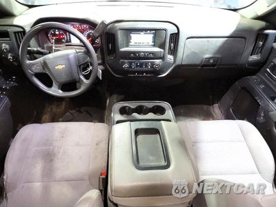 Zdjęcie 8 z 12 samochodu: 2018 CHEVROLET SILVERADO K1500 CUSTOM VIN:1GCVKPECXJZ229021 - miniatura