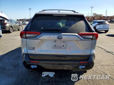 Zdjęcie 6 z 14 samochodu: 2021 TOYOTA RAV4 PRIME SE VIN:JTMAB3FV1MD041027 - miniatura