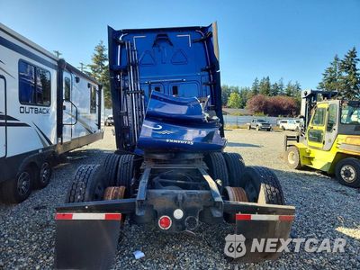 Zdjęcie 6 z 13 samochodu: 2014 FREIGHTLINER CASCADIA SEMI TRUCK VIN:3AKJGLD56ESFS4542 - miniatura