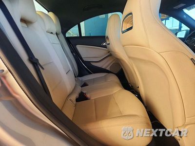 Zdjęcie 10 z 12 samochodu: 2018 MERCEDES-BENZ CLA 250 VIN:WDDSJ4EB3JN536524 - miniatura
