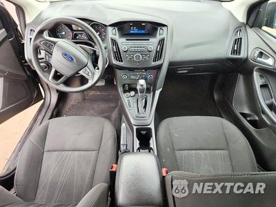 Zdjęcie 8 z 12 samochodu: 2015 FORD FOCUS SE VIN:1FADP3F25FL380988 - miniatura