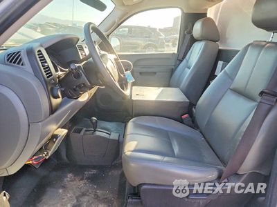 Zdjęcie 7 z 13 samochodu: 2013 CHEVROLET SILVERADO K1500 VIN:1GCNKPEA0DZ226664 - miniatura