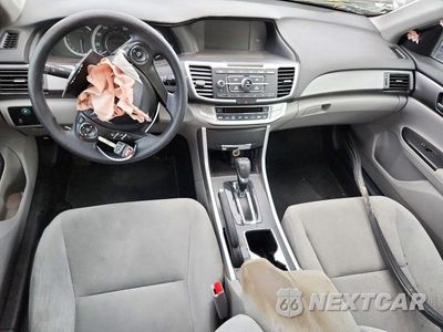 Zdjęcie 8 z 13 samochodu: 2013 HONDA ACCORD LX VIN:1HGCR2F30DA046543 - miniatura
