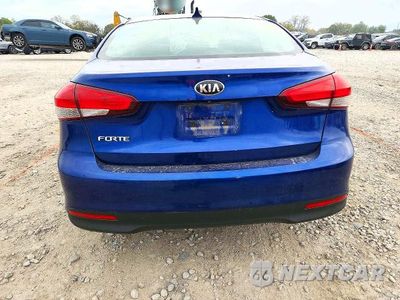 Zdjęcie 6 z 13 samochodu: 2017 KIA FORTE LX VIN:3KPFL4A73HE152023 - miniatura
