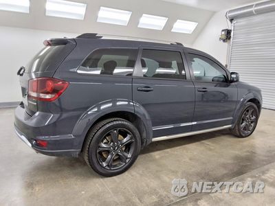 Trzecie zdjęcie samochodu z tyłu: 2018 DODGE JOURNEY CROSSROAD VIN:3C4PDCGG7JT448490 - miniatura
