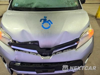 Zdjęcie 12 z 13 samochodu: 2020 TOYOTA SIENNA L VIN:5TDZZ3DC2LS027754 - miniatura