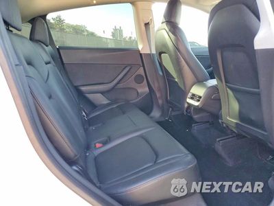 Zdjęcie 10 z 13 samochodu: 2021 TESLA MODEL Y VIN:5YJYGDEE2MF090592 - miniatura