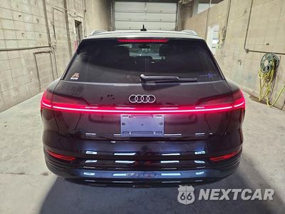 Zdjęcie 6 z 13 samochodu: 2024 AUDI Q8 E-TRON PREMIUM PLUS VIN:WA15AAGE1RB042781 - miniatura