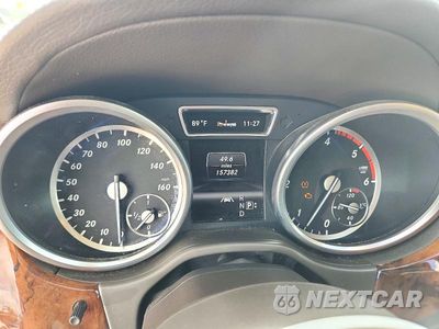Zdjęcie 9 z 13 samochodu: 2013 MERCEDES-BENZ GL 350 BLUETEC VIN:4JGDF2EE1DA240203 - miniatura