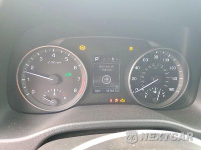 Zdjęcie 9 z 13 samochodu: 2017 HYUNDAI ELANTRA VALUE EDITION VIN:KMHD84LF5HU252361 - miniatura