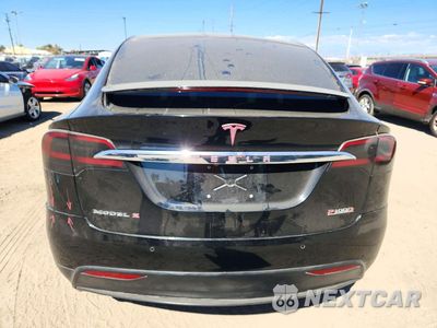 Zdjęcie 6 z 14 samochodu: 2017 TESLA MODEL X VIN:5YJXCBE49HF051829 - miniatura