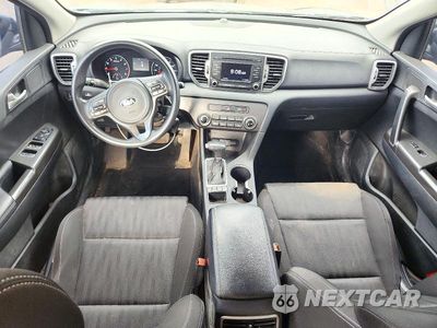 Zdjęcie 8 z 13 samochodu: 2017 KIA SPORTAGE LX VIN:KNDPMCAC2H7135514 - miniatura