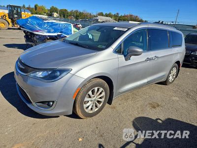 2018 CHRYSLER PACIFICA TOURING L 2C4RC1BG8JR212330 - główne zdjęcie licytacji z USA - miniatura