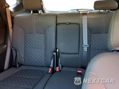 Zdjęcie 10 z 13 samochodu: 2021 CHEVROLET BLAZER 1LT VIN:3GNKBBRA2MS540465 - miniatura