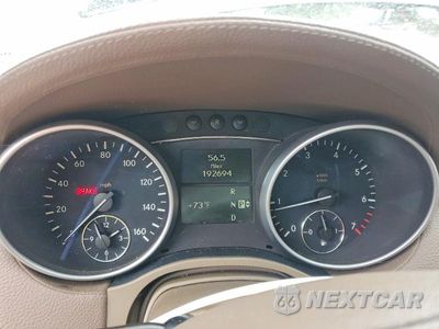 Zdjęcie 9 z 12 samochodu: 2008 MERCEDES-BENZ GL 450 4MATIC VIN:4JGBF71E18A299302 - miniatura