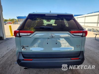 Zdjęcie 6 z 13 samochodu: 2019 TOYOTA RAV4 XLE PREMIUM VIN:JTMA1RFV0KD026747 - miniatura