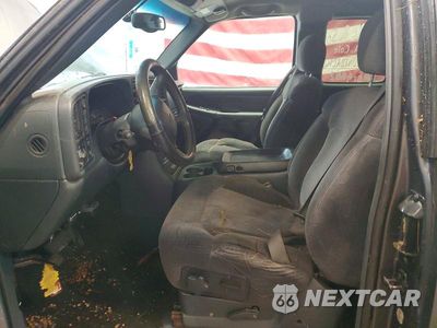 Zdjęcie 7 z 12 samochodu: 2000 CHEVROLET SILVERADO K2500 VIN:1GCGK29U0YE304079 - miniatura