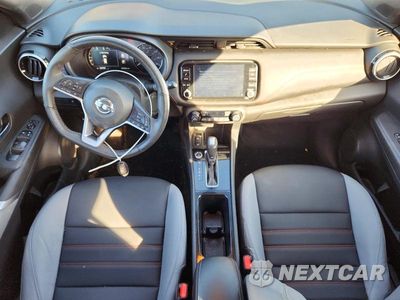 Zdjęcie 8 z 13 samochodu: 2021 NISSAN KICKS SR VIN:3N1CP5DV1ML492111 - miniatura