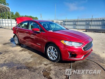 Czwarte zdjęcie samochodu z boku: 2019 FORD FUSION SE VIN:3FA6P0LU1KR240834 - miniatura