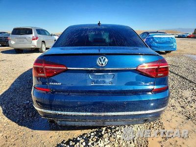 Zdjęcie 6 z 12 samochodu: 2019 VOLKSWAGEN PASSAT SE R-LINE VIN:1VWMA7A39KC002067 - miniatura