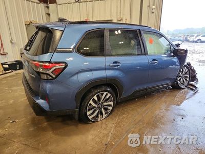 Trzecie zdjęcie samochodu z tyłu: 2025 SUBARU FORESTER TOURING VIN:JF2SLDTC9SH500807 - miniatura