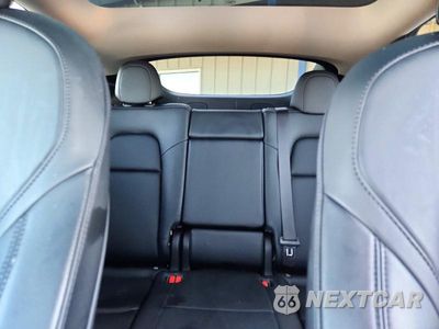 Zdjęcie 10 z 13 samochodu: 2022 TESLA MODEL Y VIN:7SAYGDEE7NF365510 - miniatura