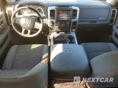 Zdjęcie 8 z 12 samochodu: 2016 RAM 1500 SLT VIN:1C6RR7LT6GS323745 - miniatura
