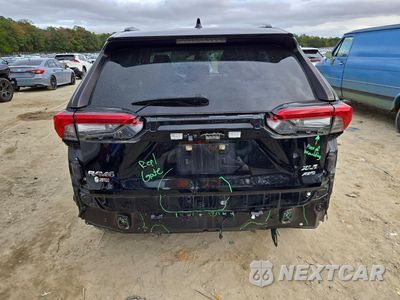 Zdjęcie 6 z 14 samochodu: 2019 TOYOTA RAV4 XLE VIN:JTMP1RFV0KD016343 - miniatura