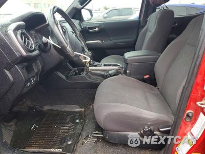 Zdjęcie 7 z 12 samochodu: 2018 TOYOTA TACOMA TRD OFF-ROAD VIN:3TMCZ5AN0JM131535 - miniatura