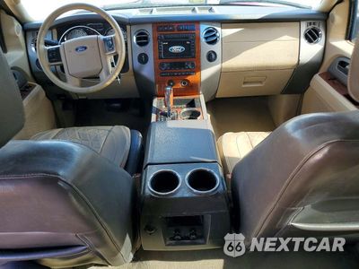 Zdjęcie 8 z 13 samochodu: 2007 FORD EXPEDITION EDDIE BAUER VIN:1FMFU18537LA01121 - miniatura