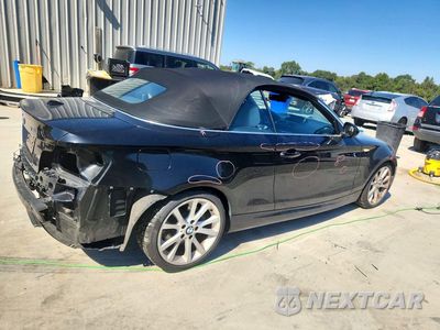 Trzecie zdjęcie samochodu z tyłu: 2013 BMW 135 I VIN:WBAUN7C51DVM26966 - miniatura